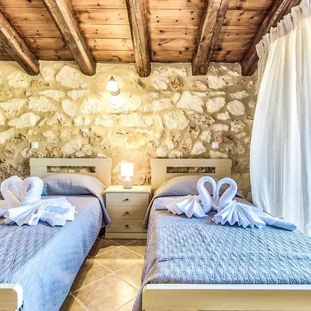 Zante Poolside Paradise - La Vite Stone * Kalipádhon
